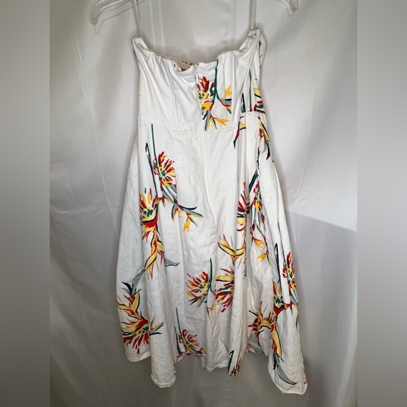 Eva Mendes A-line Floral Dress. Size XL. - Picture 2 of 3